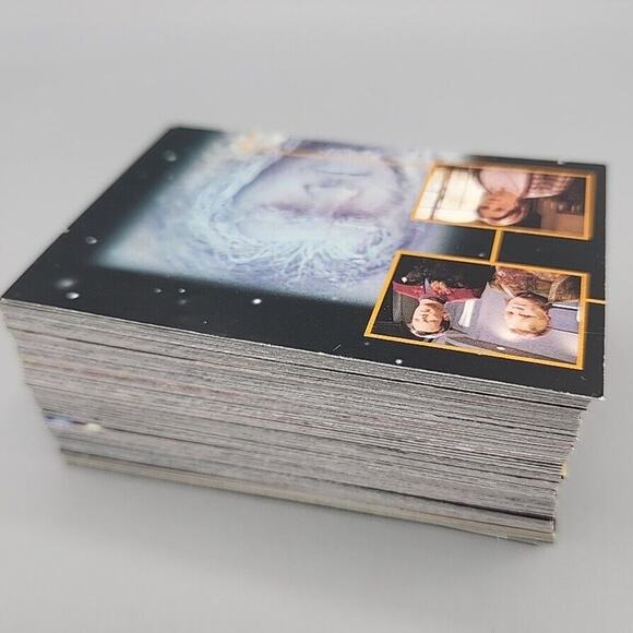 Star Trek Voyager Season 2 #'s 91-199 Base Set Trading Cards - Picture 3 of 6